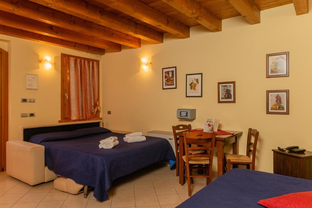 Agriturismo Dei Grippi Sona Zewnętrze zdjęcie